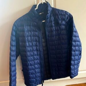 Boys The North Face Navy thermoball Jacket